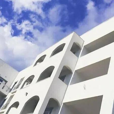 Mykonos Boutique Navodari